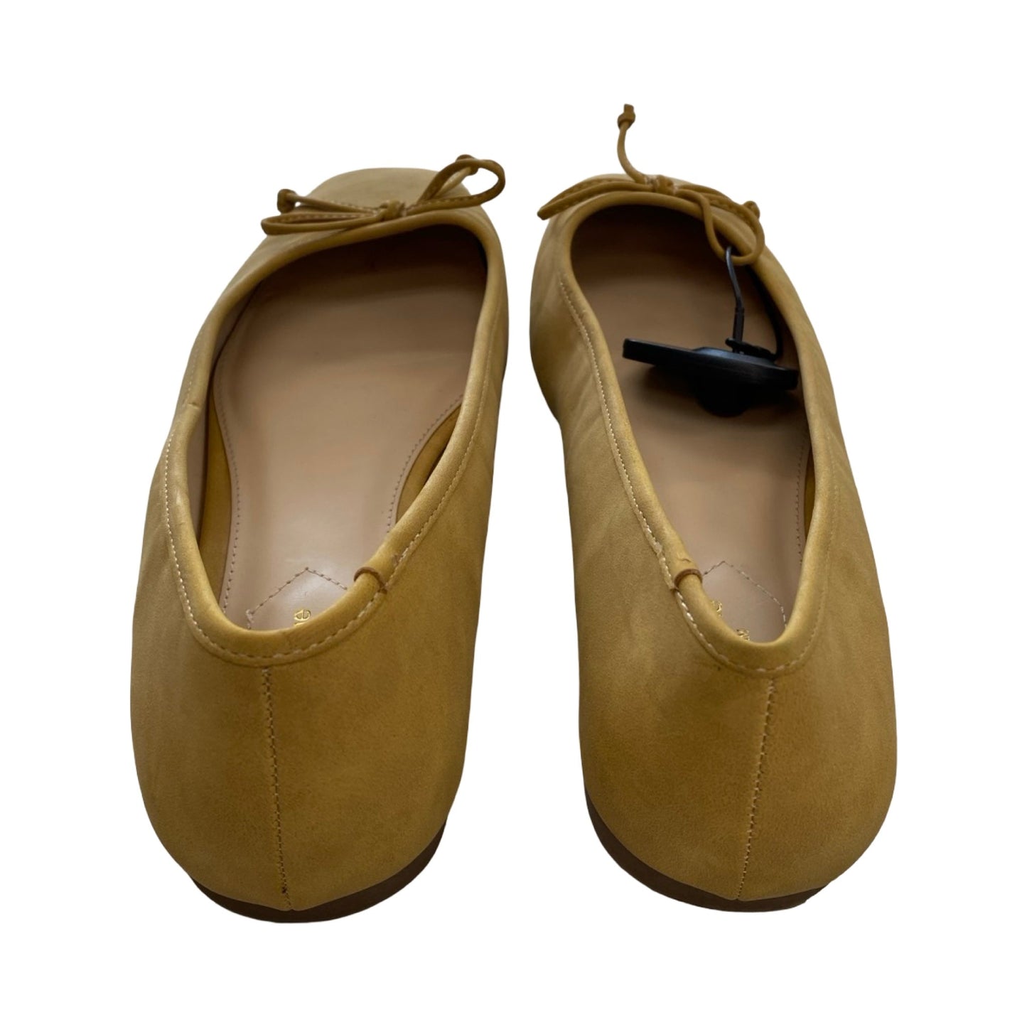 Shoes Flats By Liz Claiborne In Yellow, Size:10