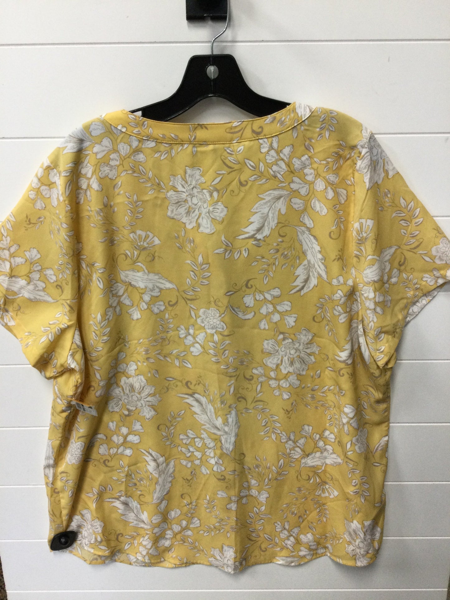 Top Ss By Cj Banks In Yellow, Size:1X