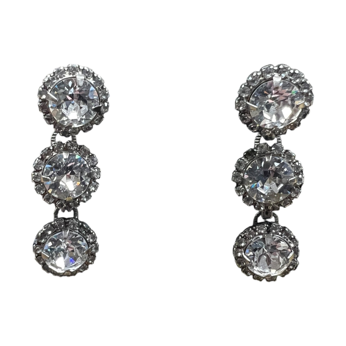 Earrings Dangle/Drop By Sorrelli In Silver