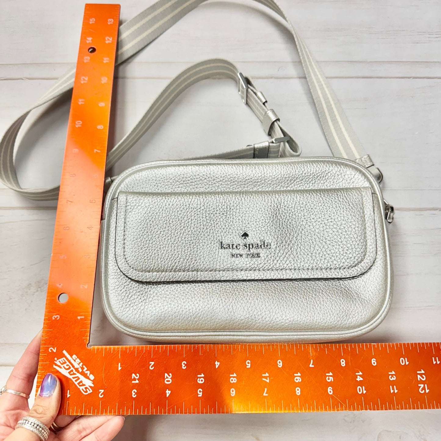Crossbody Designer By Kate Spade, Size: Small