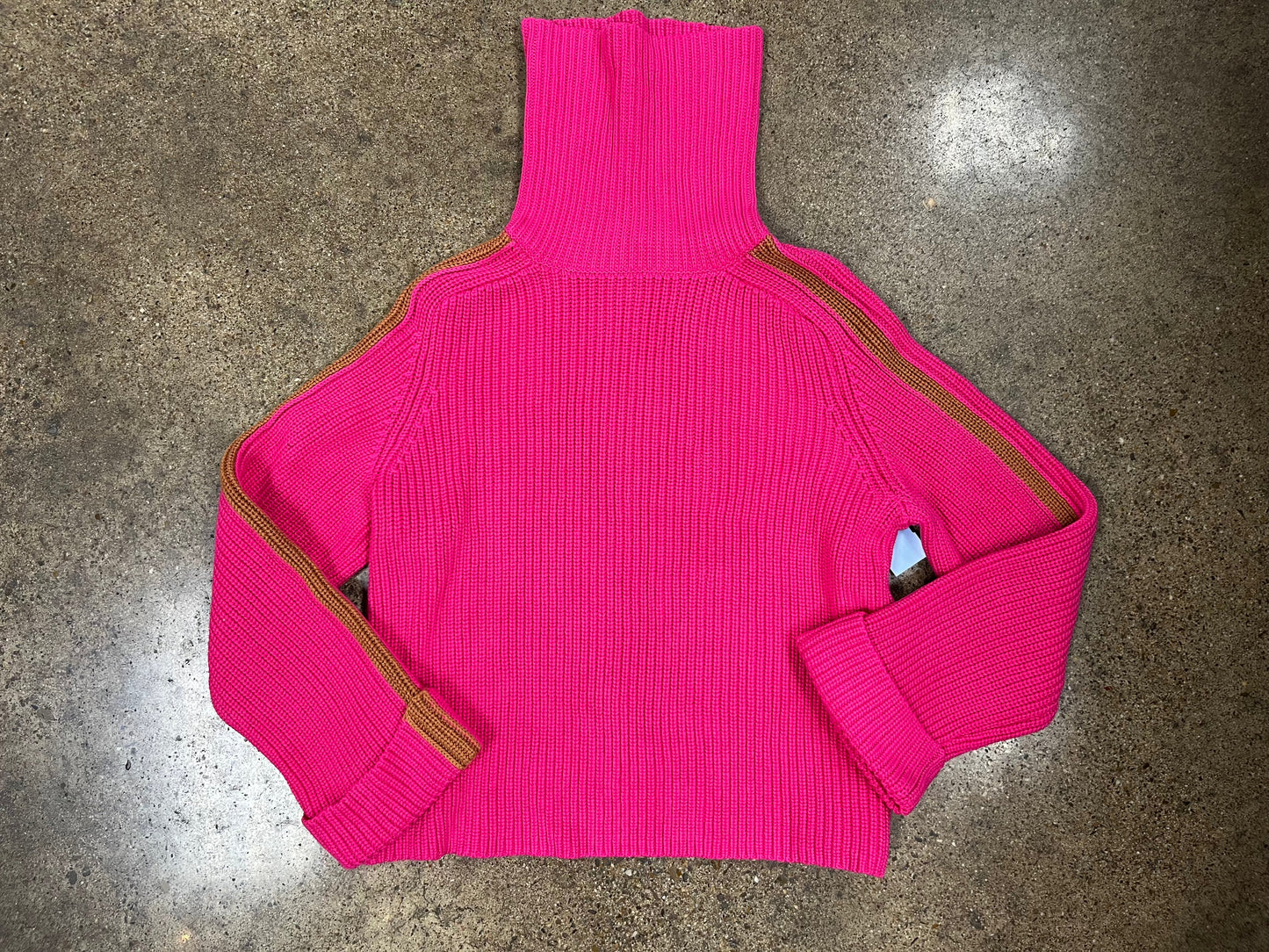 Sweater By 525 In Pink, Size:Xs