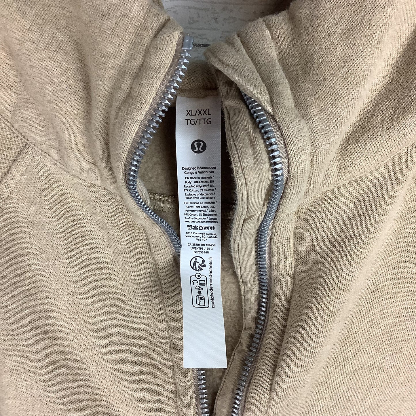 Sweatshirt Hoodie By Lululemon In Beige, Size: XL/XXL