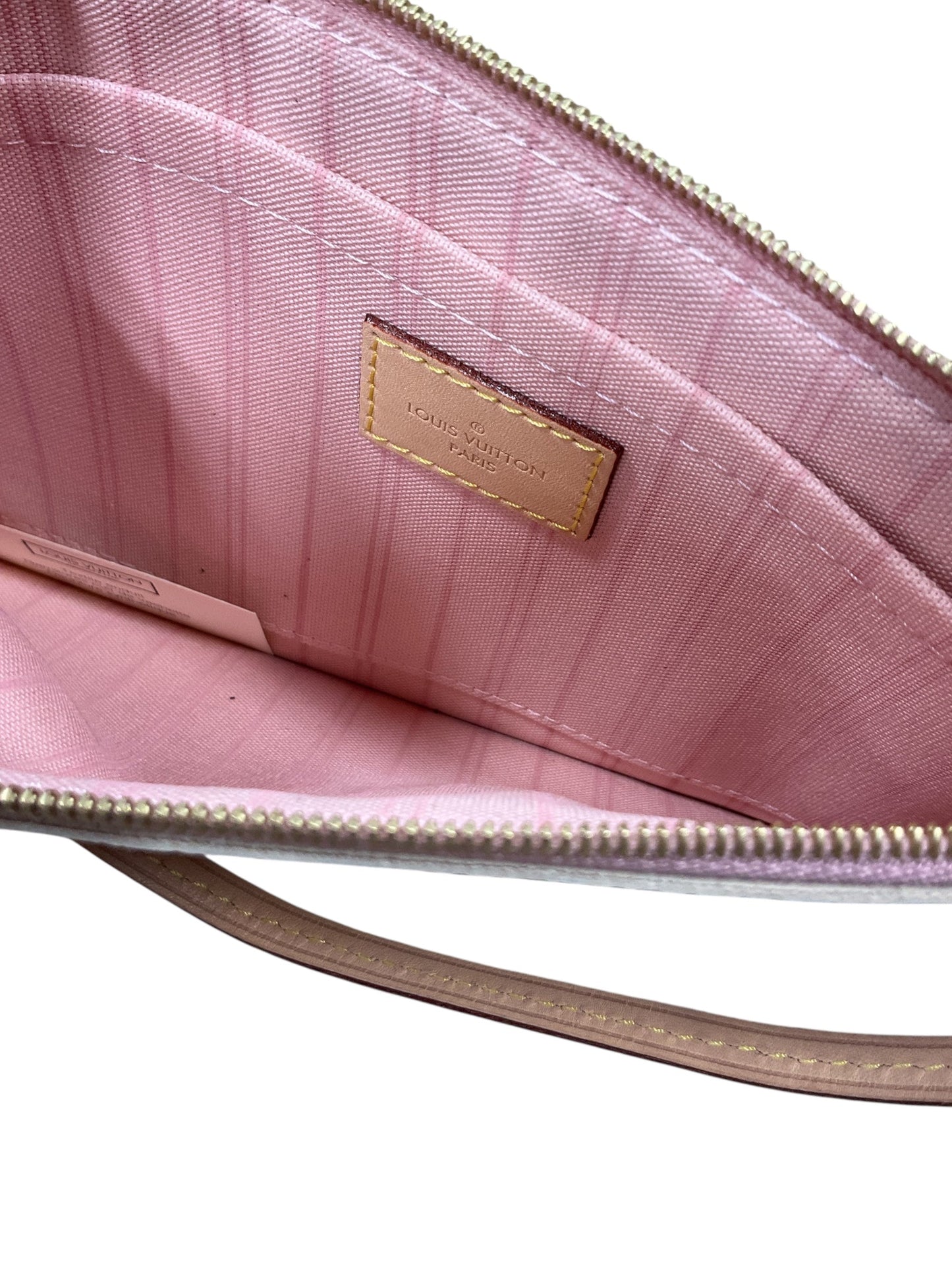 Wristlet Luxury Designer By Louis Vuitton, Size: Medium