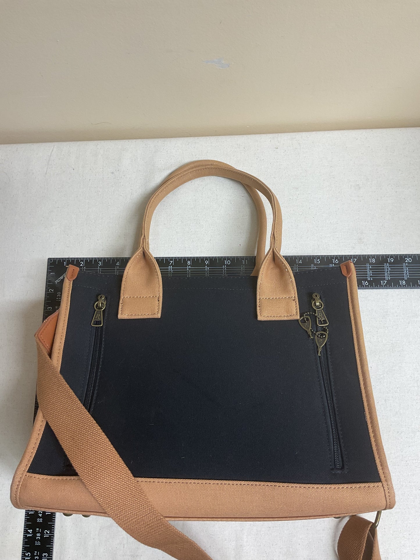 Tote By Clothes Mentor In Black & Brown, Size:Medium