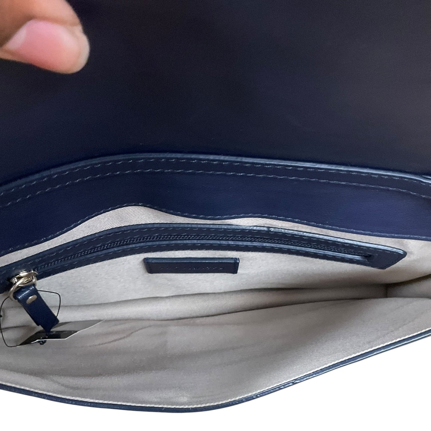 Handbag By Limited, Size: Medium