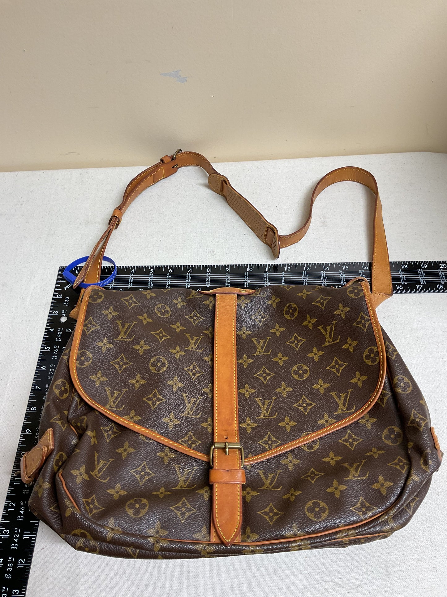 Crossbody Luxury Designer By Louis Vuitton In Brown, Size:Large