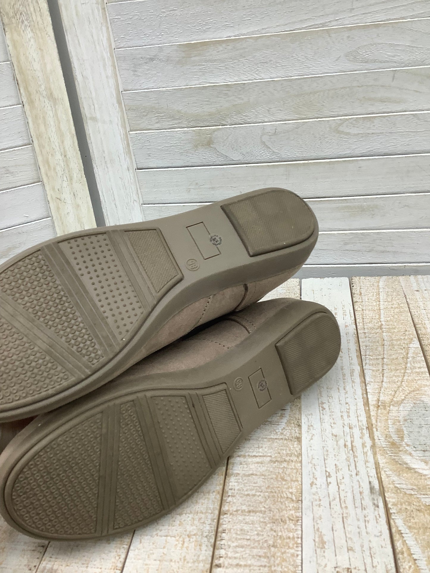 Boots Ankle Flats By St Johns Bay Size: 8.5