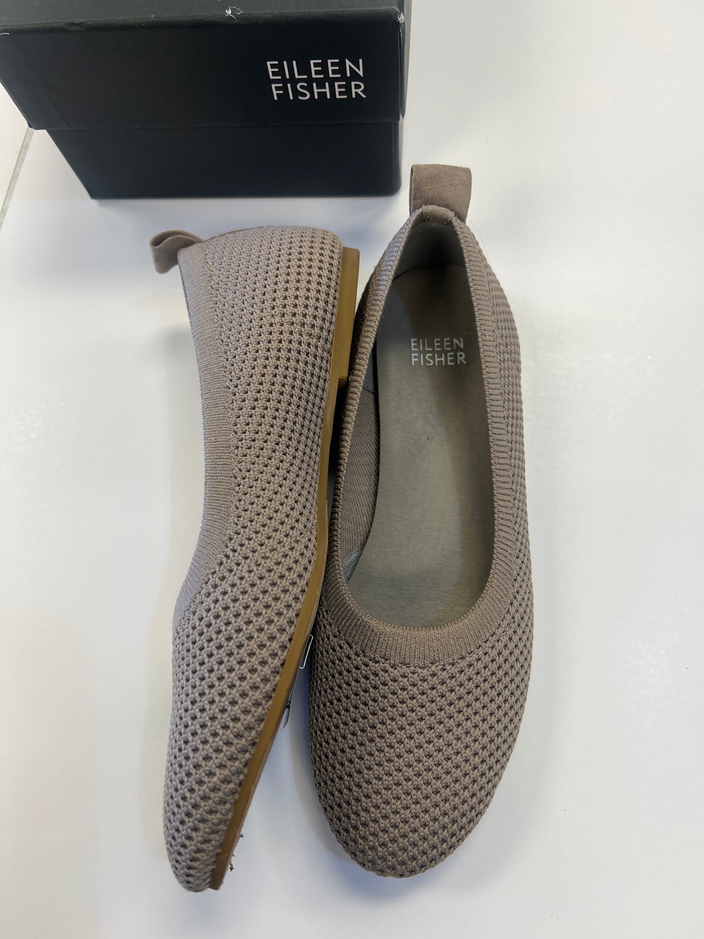 Shoes Flats By Eileen Fisher Size: 6.5