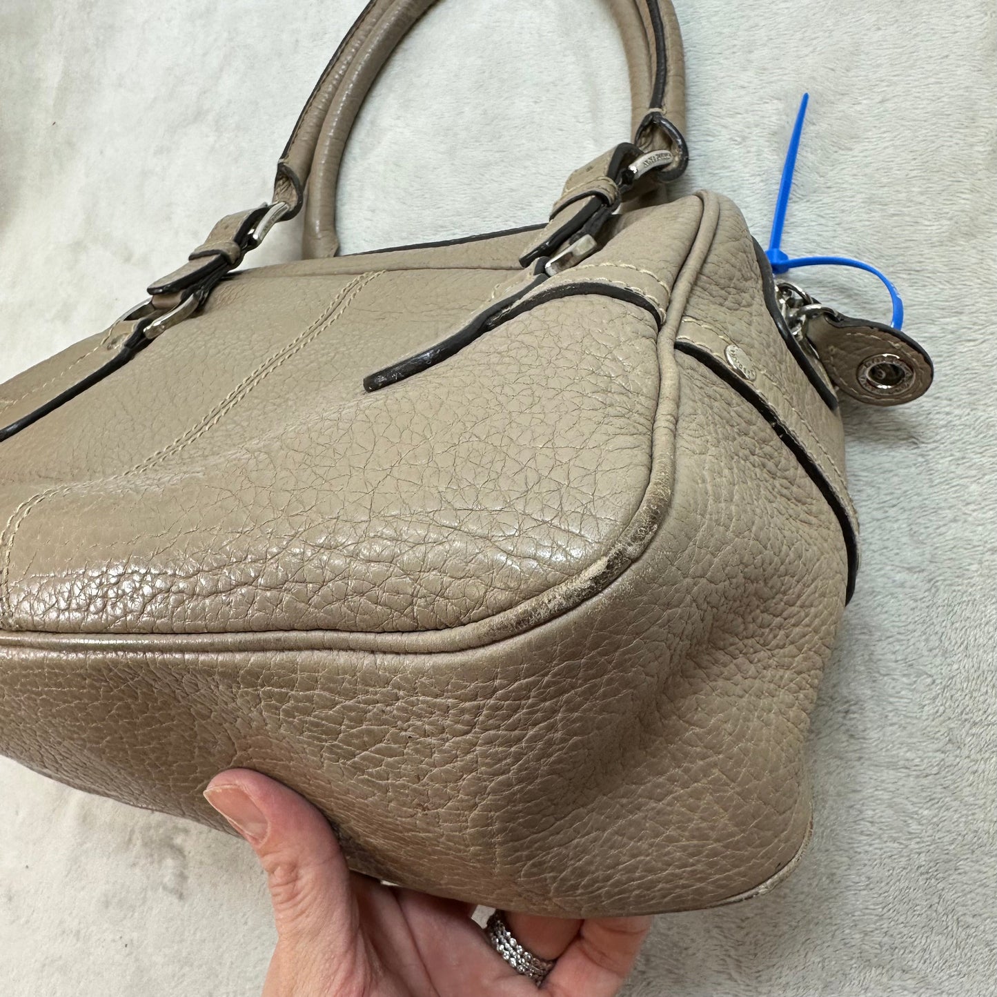 REDUCED/Final Sale: Handbag Luxury Designer By Dolce And Gabbana, Size: Medium