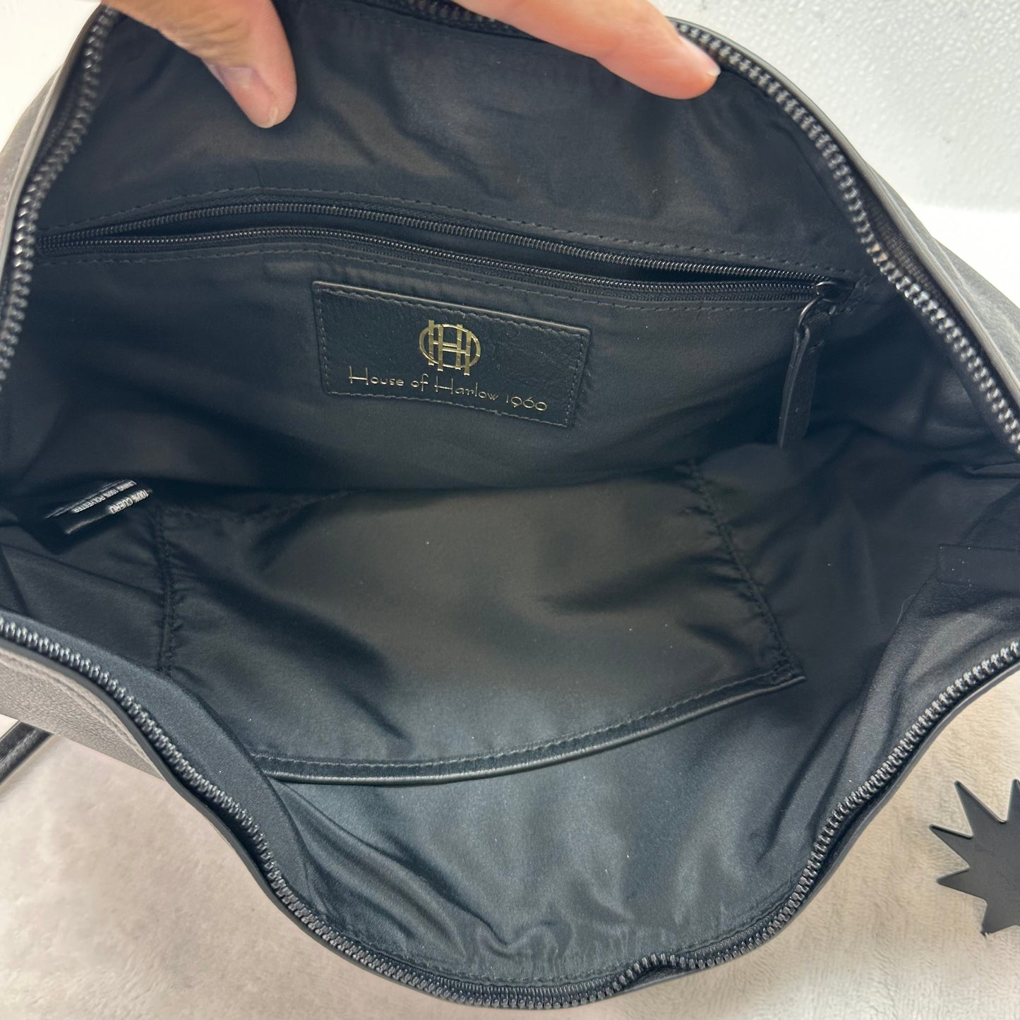 Crossbody By House Of Harlow, Size: Large
