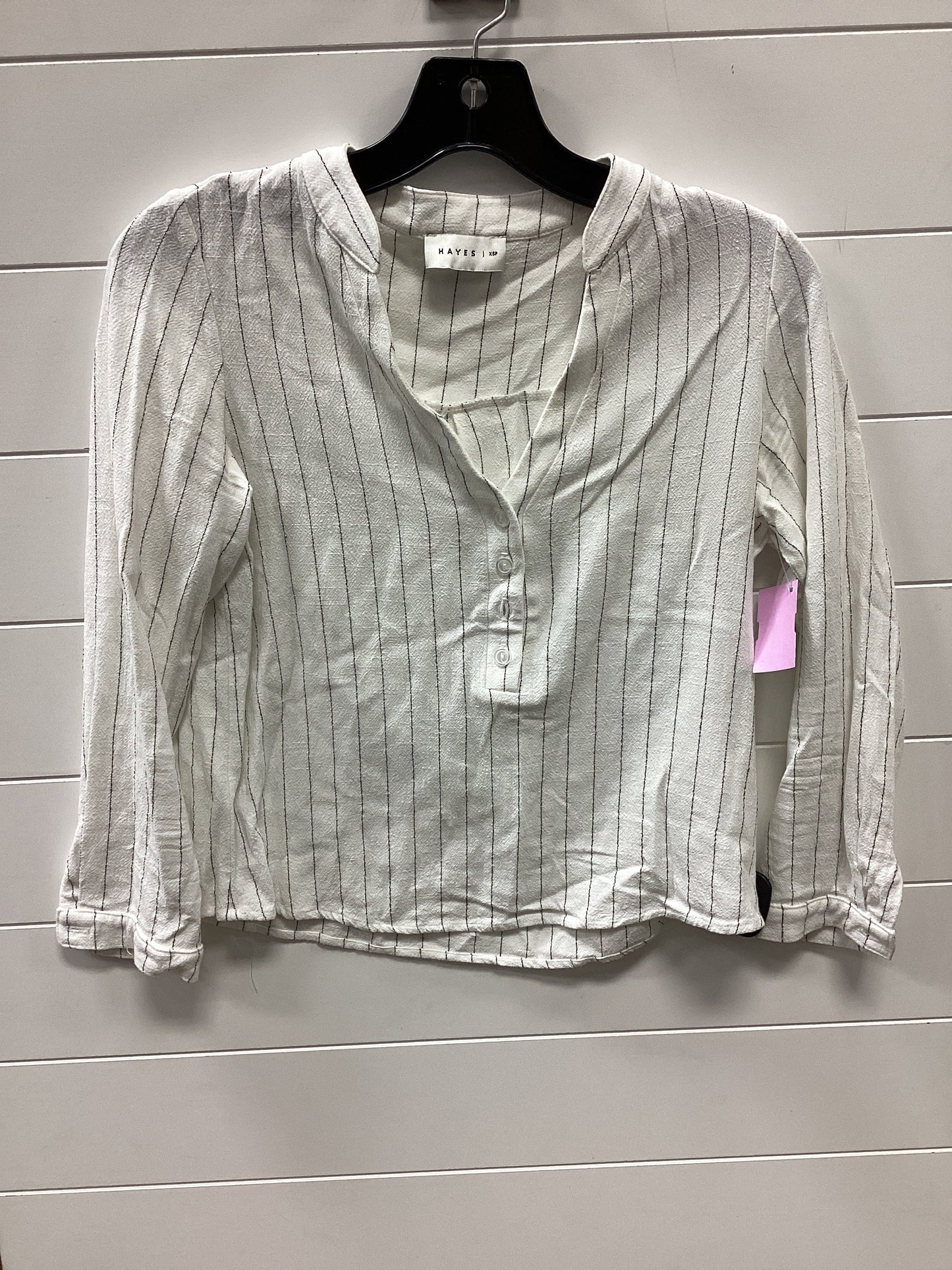 Top Ls By Cmc In White, Size:Xsp