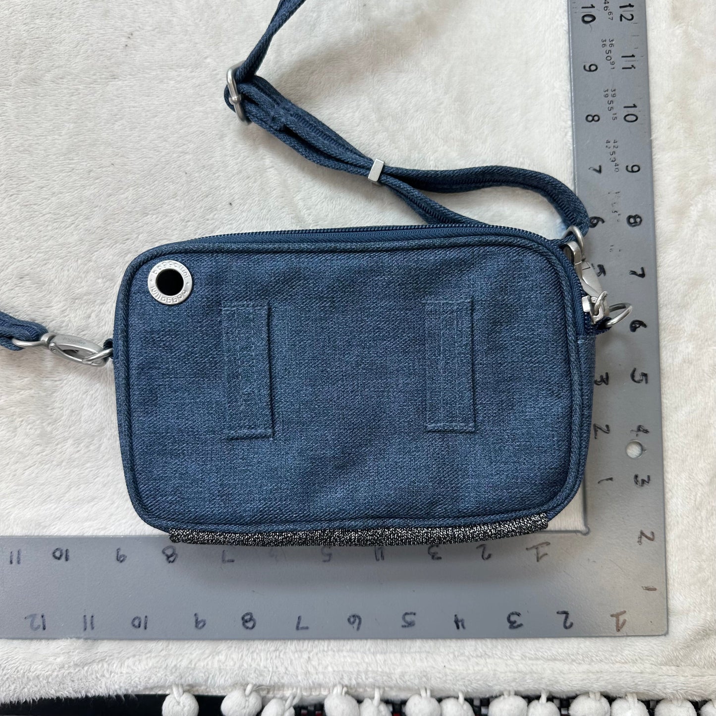 Crossbody By Baggallini, Size: Small