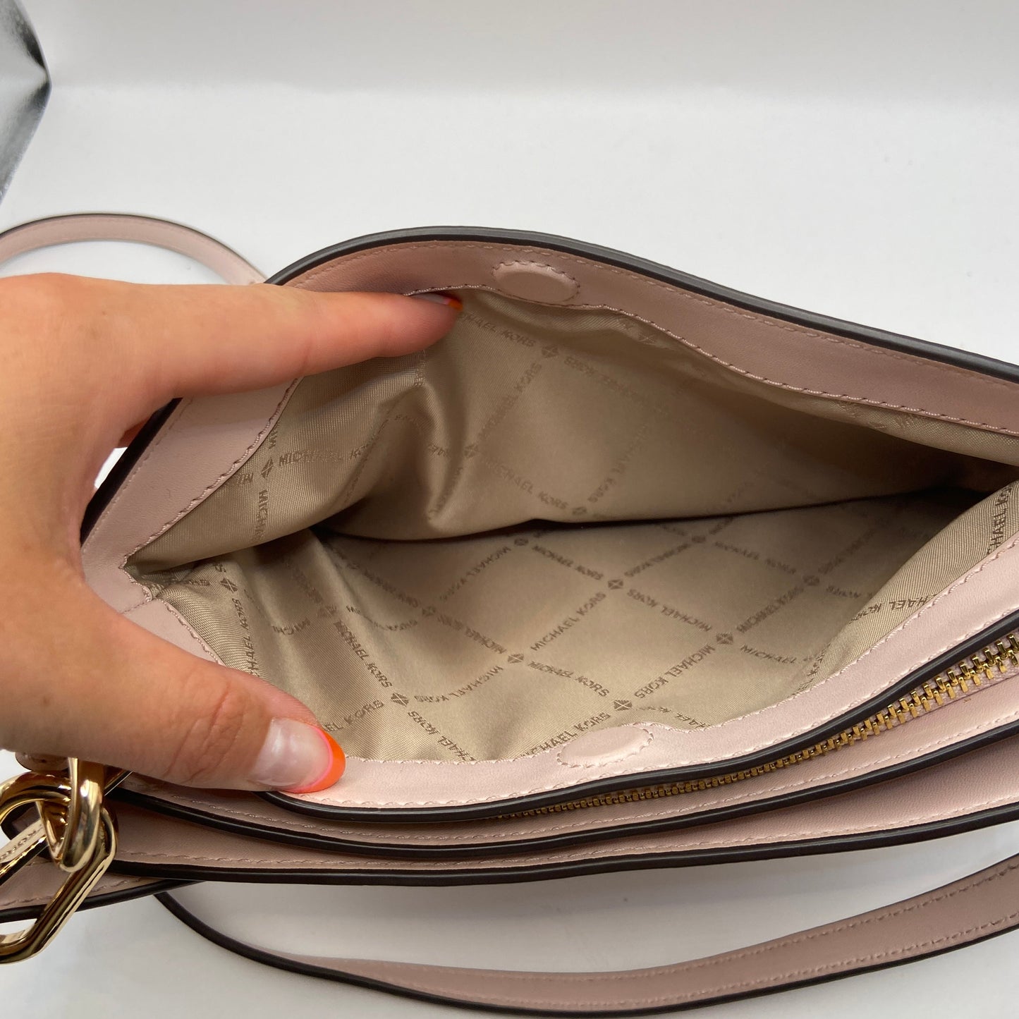 Crossbody Designer By Michael By Michael Kors, Size: Medium