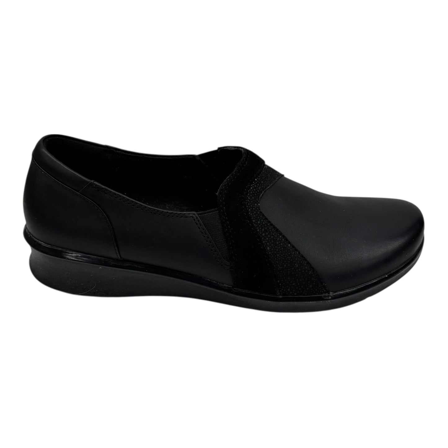 Shoes Flats By Clarks In Black, Size:10