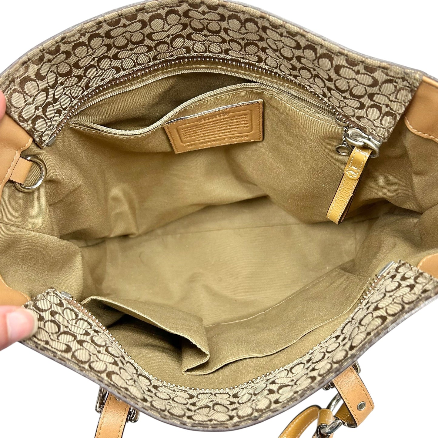 Handbag Designer By Coach, Size: Medium