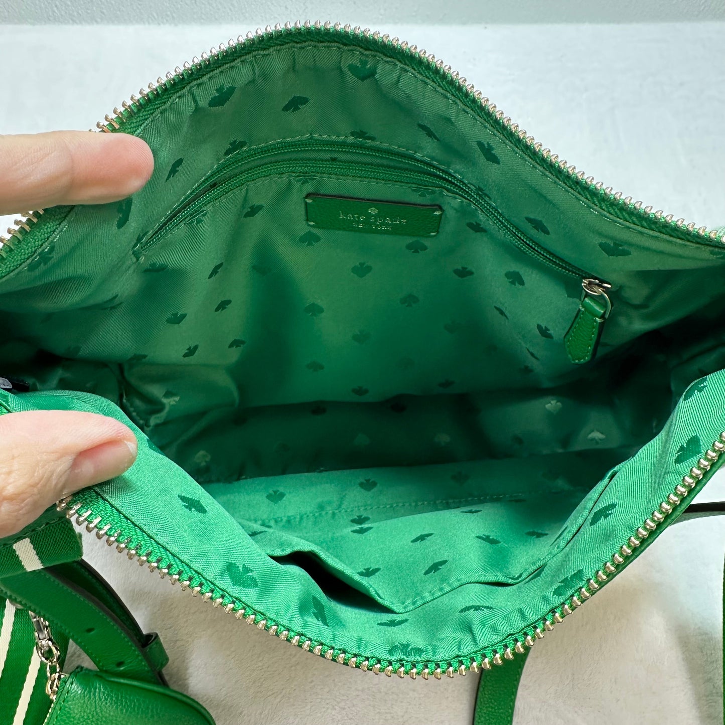 Crossbody Designer By Kate Spade, Size: Medium