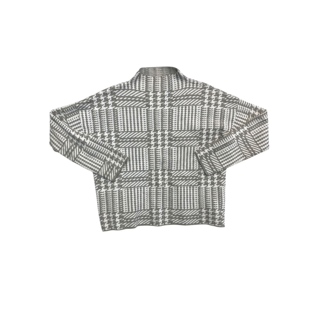 Sweater By Max Studio In Grey & White, Size:M