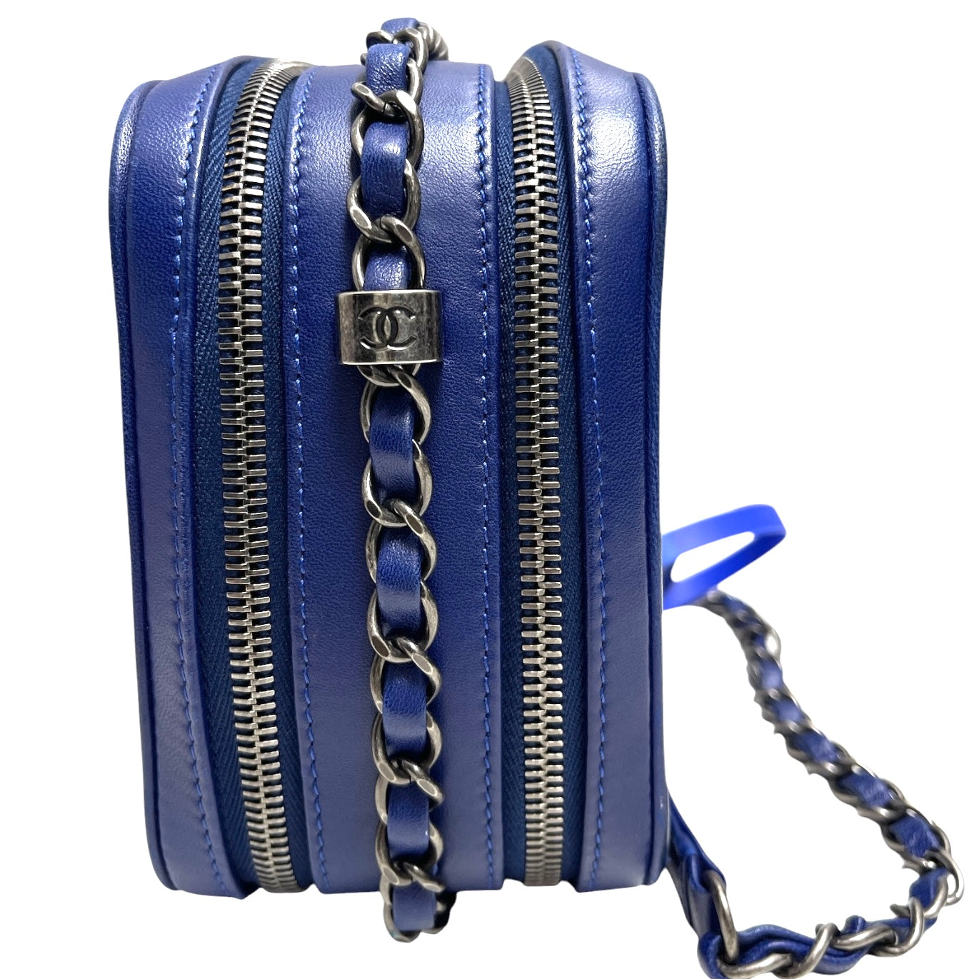 Crossbody Luxury Designer By Chanel, Size: Small