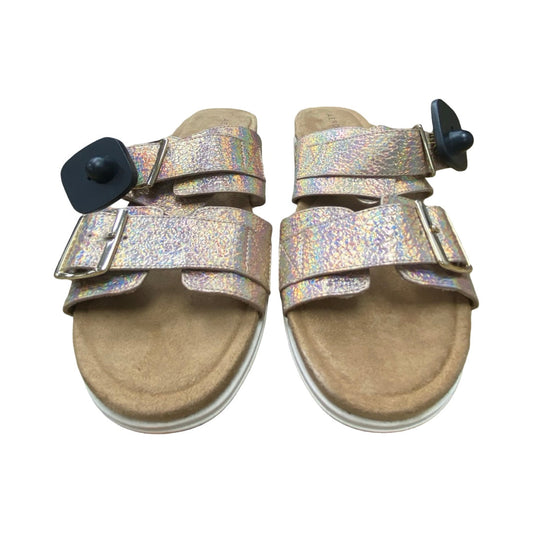 Sandals Flats By Aerosoles In Gold, Size:11
