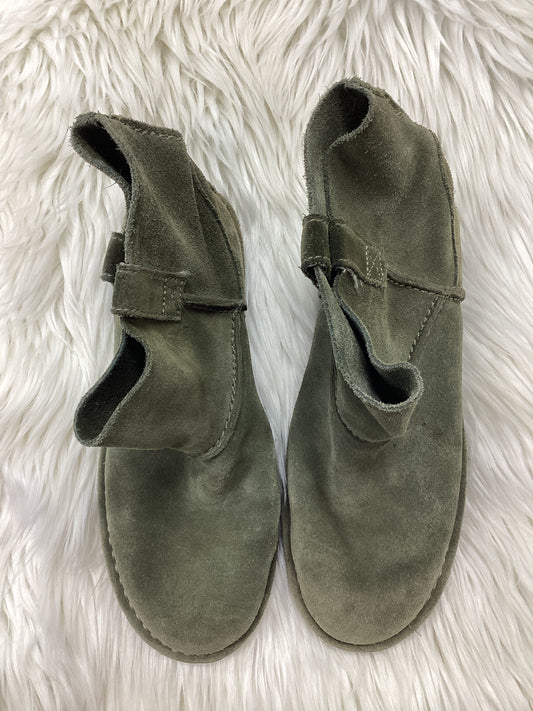 Boots Designer By Ugg In Green, Size:8
