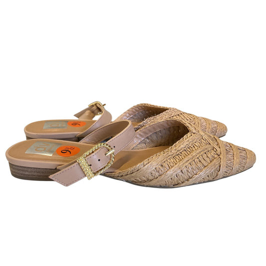 Shoes Flats By Dolce Vita In Tan, Size:9.5