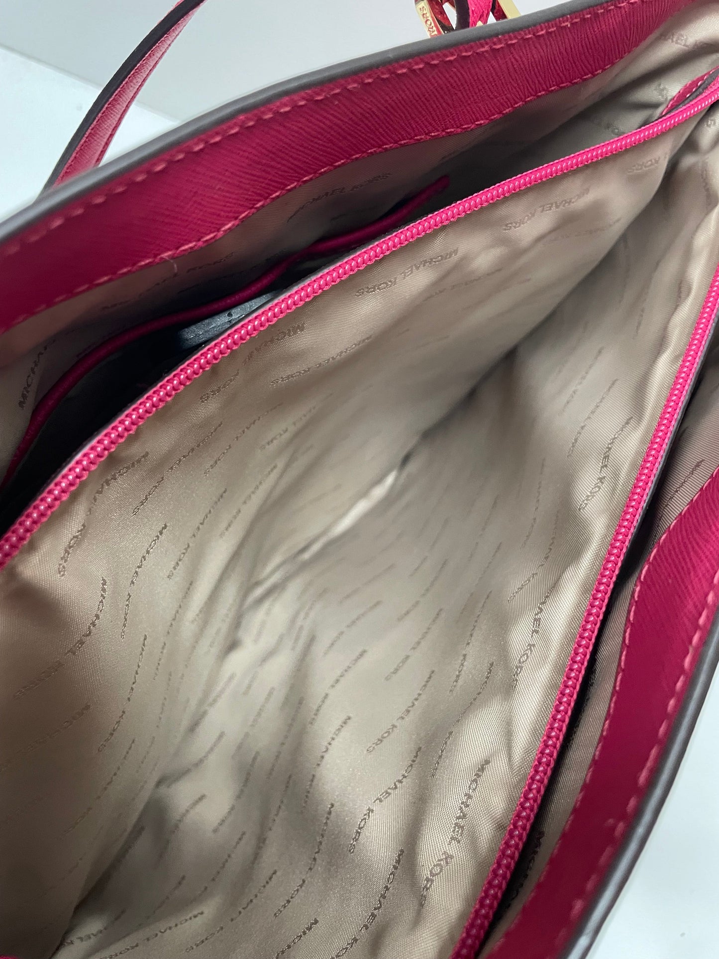 Handbag Designer By Michael Kors, Size: Large