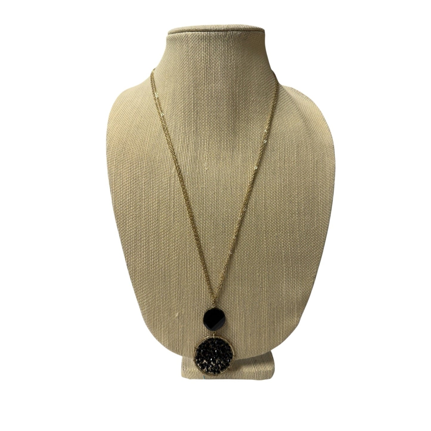 Necklace Pendant  In Gold