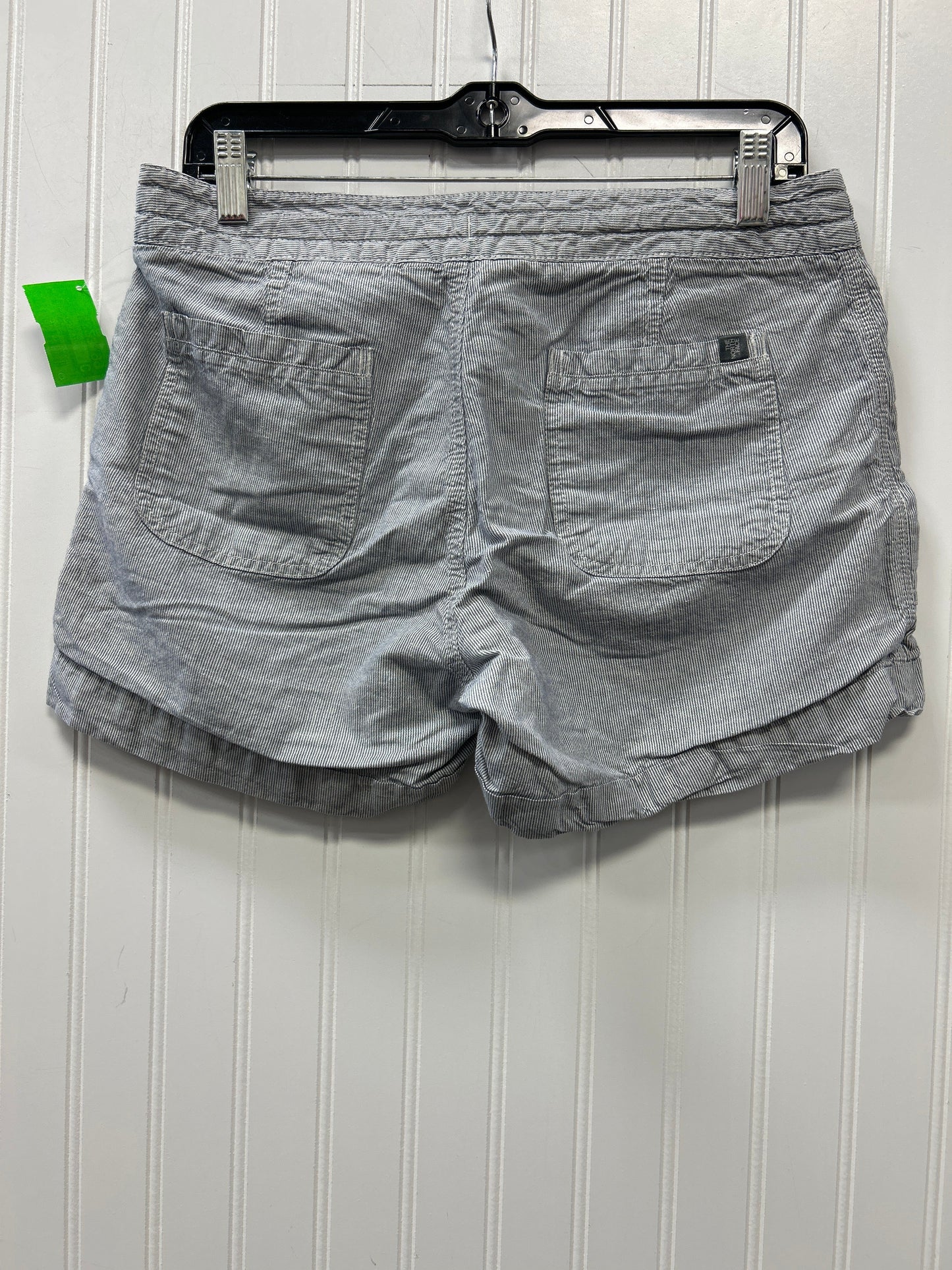 Athletic Shorts By The North Face In Grey, Size:6