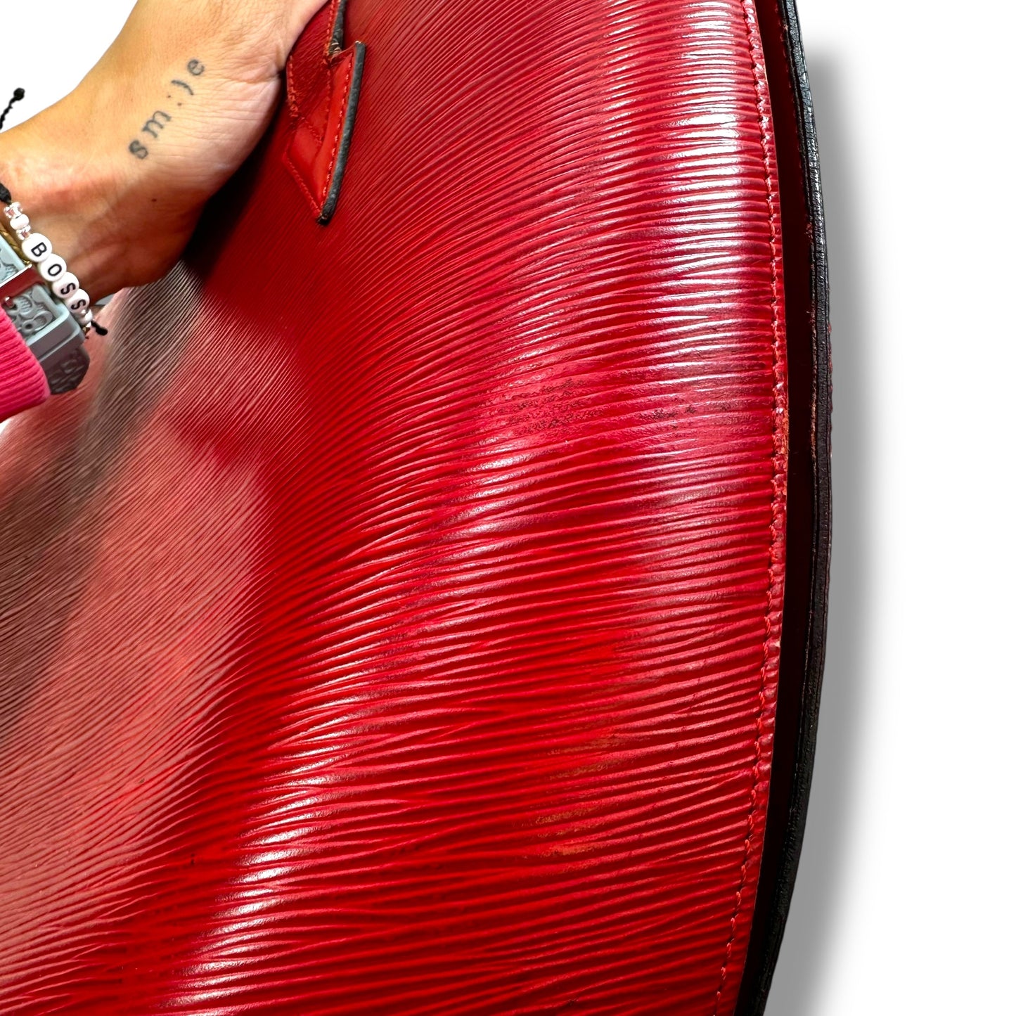 Epi leather Saint Jacques bag Handbag Luxury Designer By Louis Vuitton, Size: Large