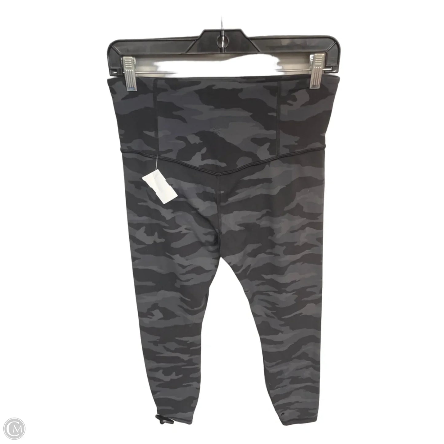 Athletic Capris By Athleta In Camouflage Print, Size: M