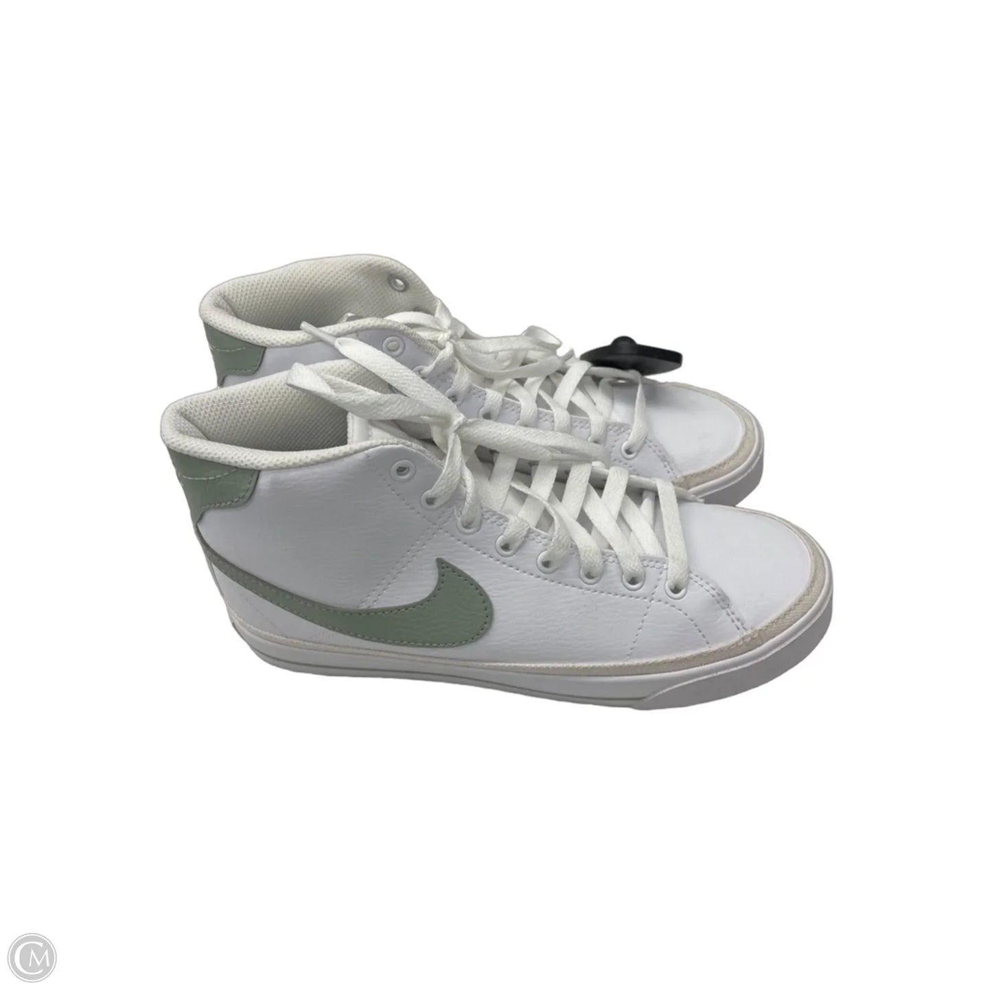 Shoes Sneakers By Nike In Green & White, Size: 7.5