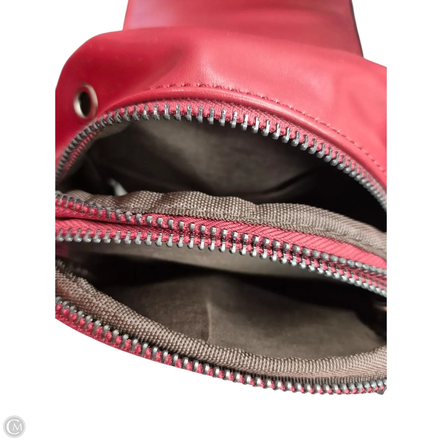 Crossbody By Clothes Mentor, Size: Medium