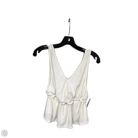Top Sleeveless By Sadie & Sage In White, Size: M