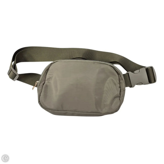 Belt Bag By Clothes Mentor, Size: Small