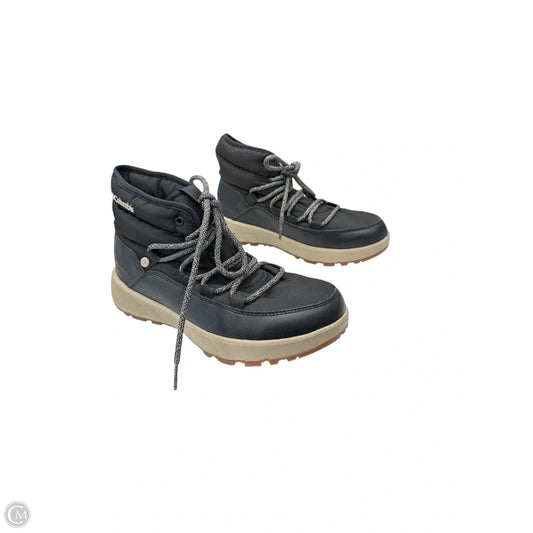 Boots Hiking By Columbia In Black, Size: 8
