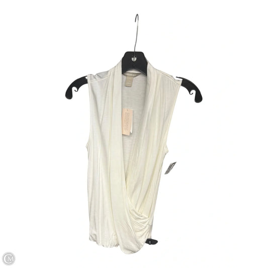 Top Sleeveless By Banana Republic In Cream, Size: Xsp