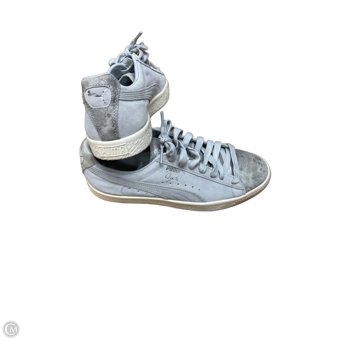 Shoes Sneakers By Puma In Grey & Silver, Size: 10