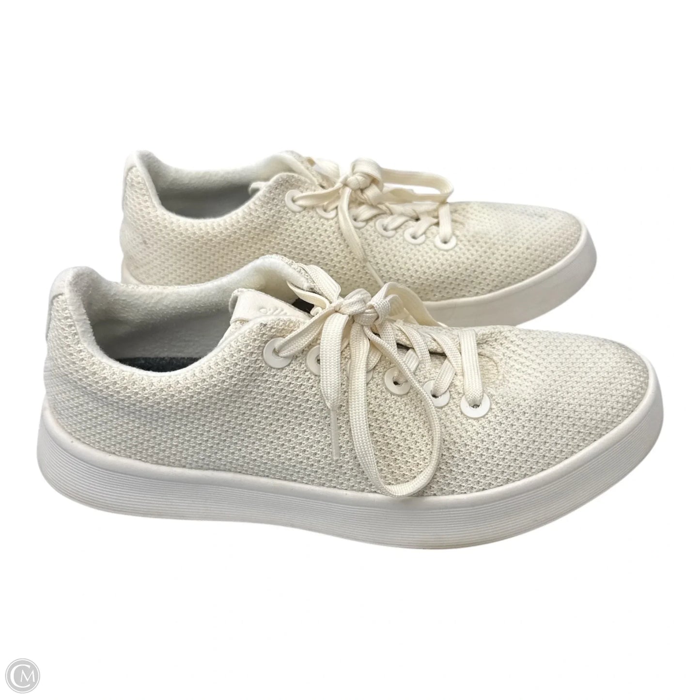 Shoes Sneakers By Clothes Mentor In Cream, Size: 9.5