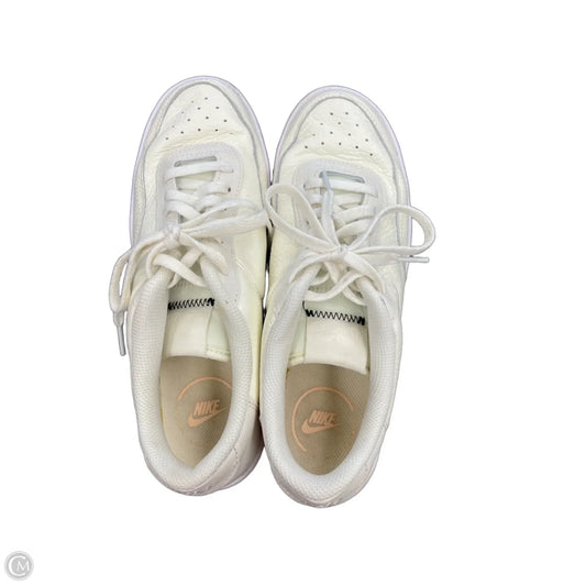 Shoes Sneakers By Nike Apparel In Cream, Size: 8