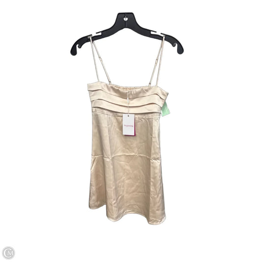 Dress Casual Short By Clothes Mentor In Ivory, Size: 4