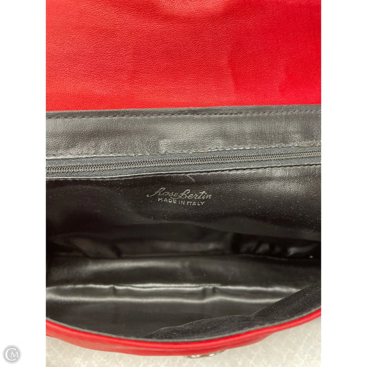 Clutch By Clothes Mentor, Size: Medium