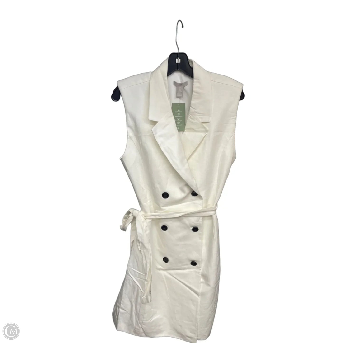 Dress Casual Short By H&m In White, Size: L