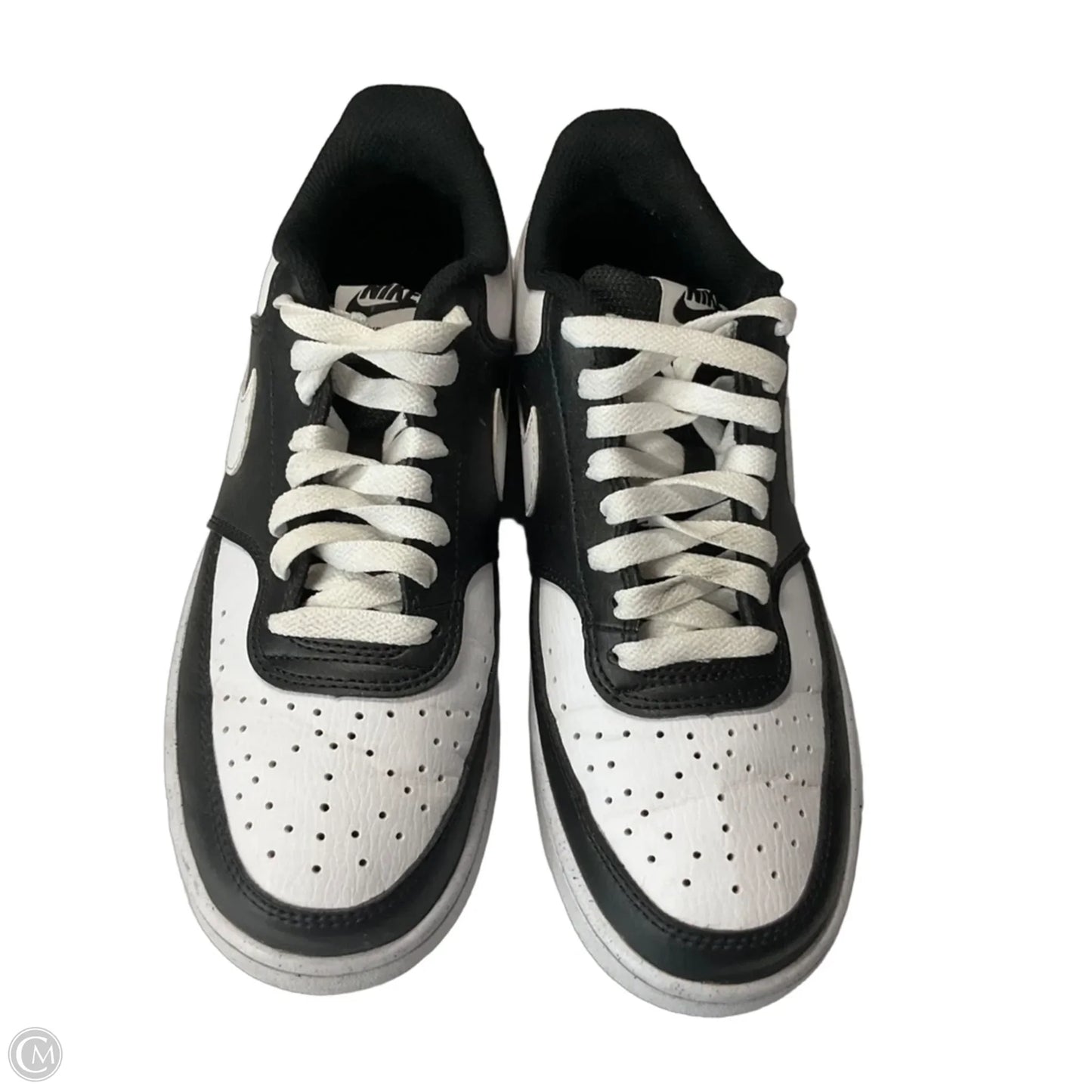 Shoes Sneakers By Nike In Black & White, Size: 7.5