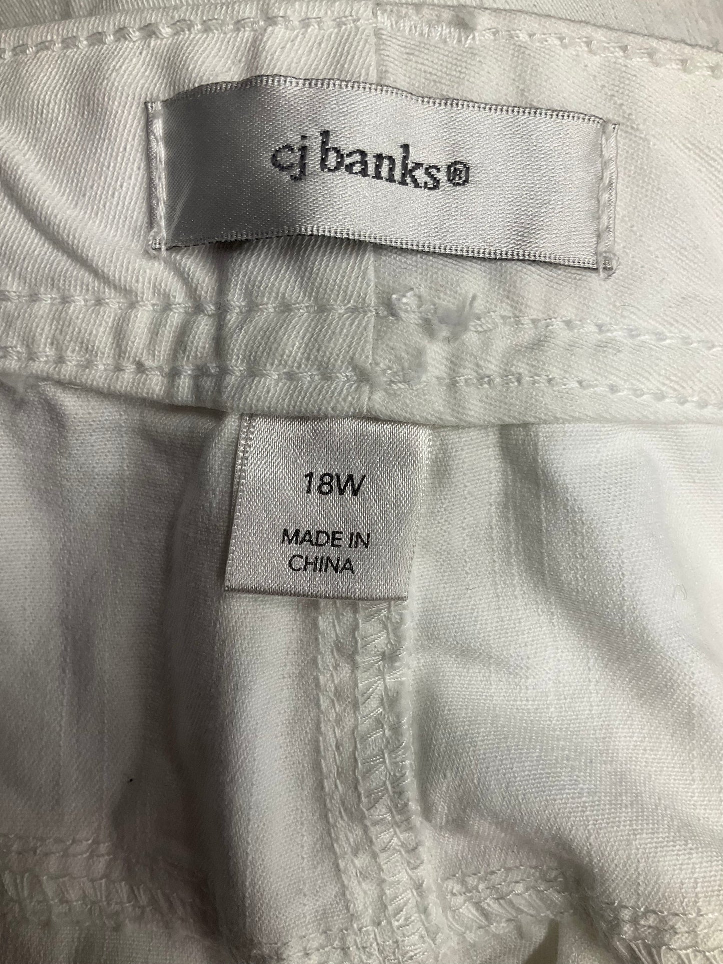 White Shorts Cj Banks, Size 18