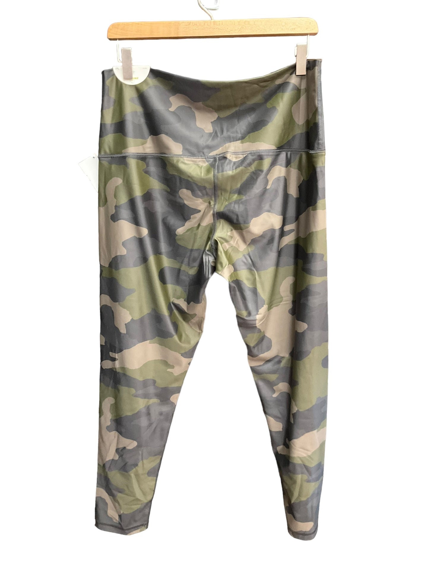 Camouflage Print Athletic Capris Clothes Mentor, Size 2x
