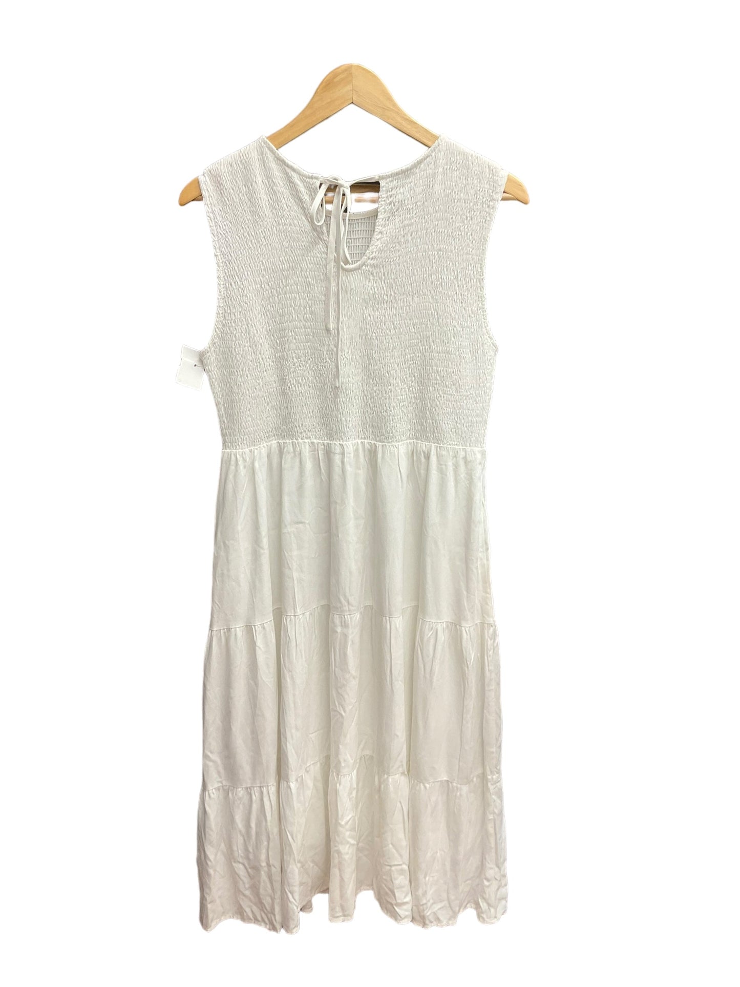 White Dress Casual Maxi Clothes Mentor, Size S