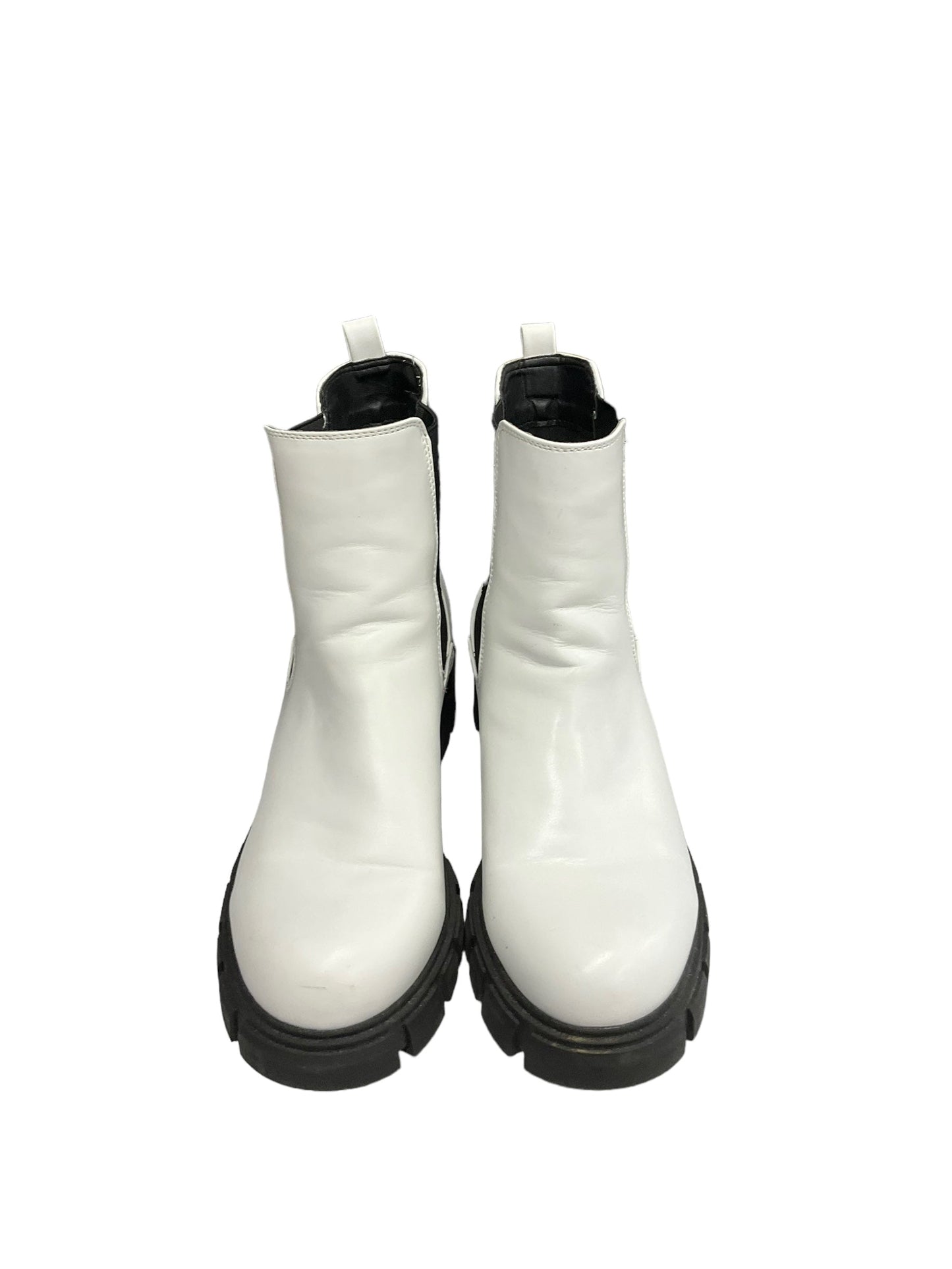 White Boots Ankle Heels Madden Girl, Size 10