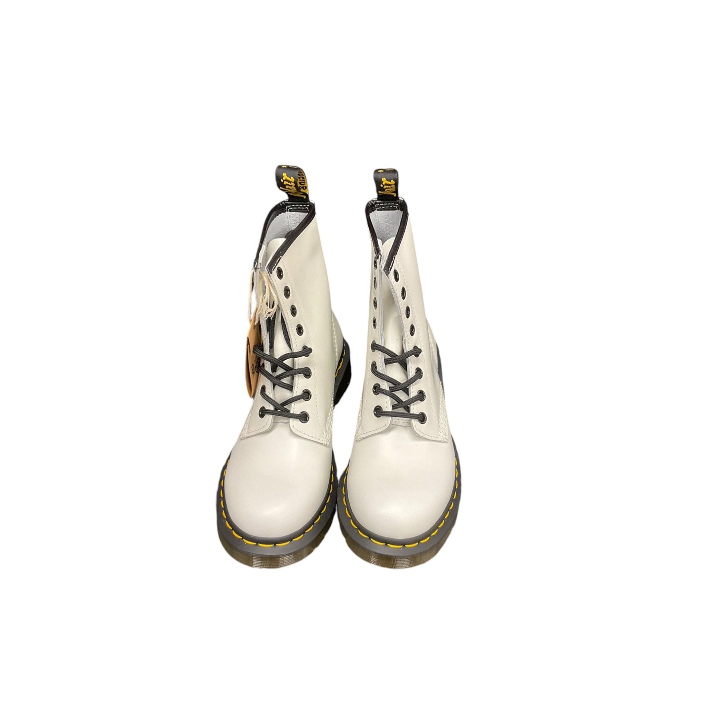 Boots Ankle Flats By Dr Martens In White, Size: 7