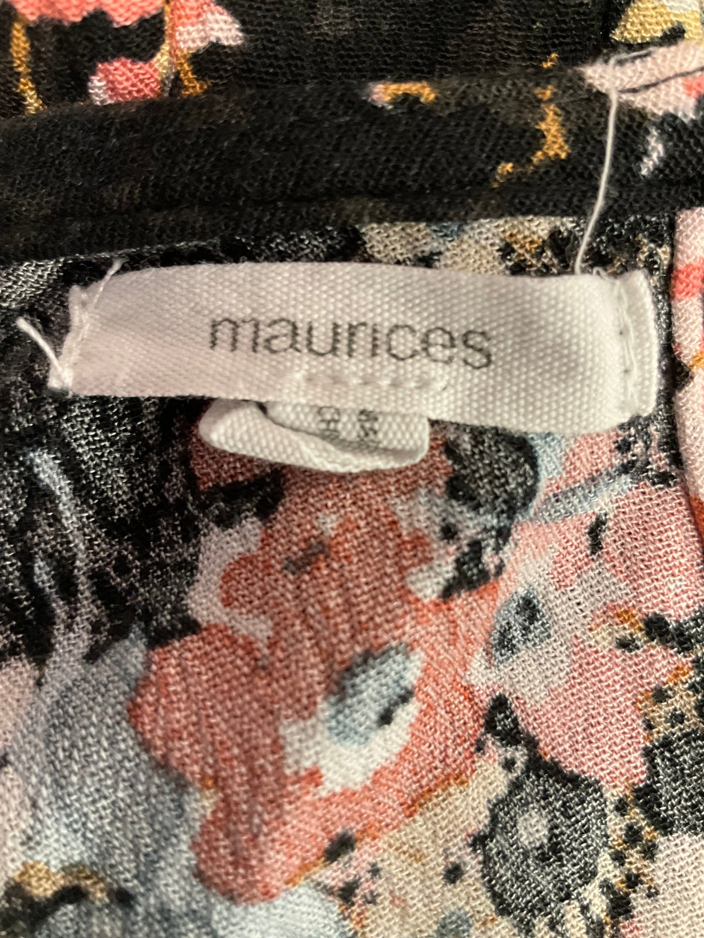 Top Short Sleeve By Maurices  Size: Xl