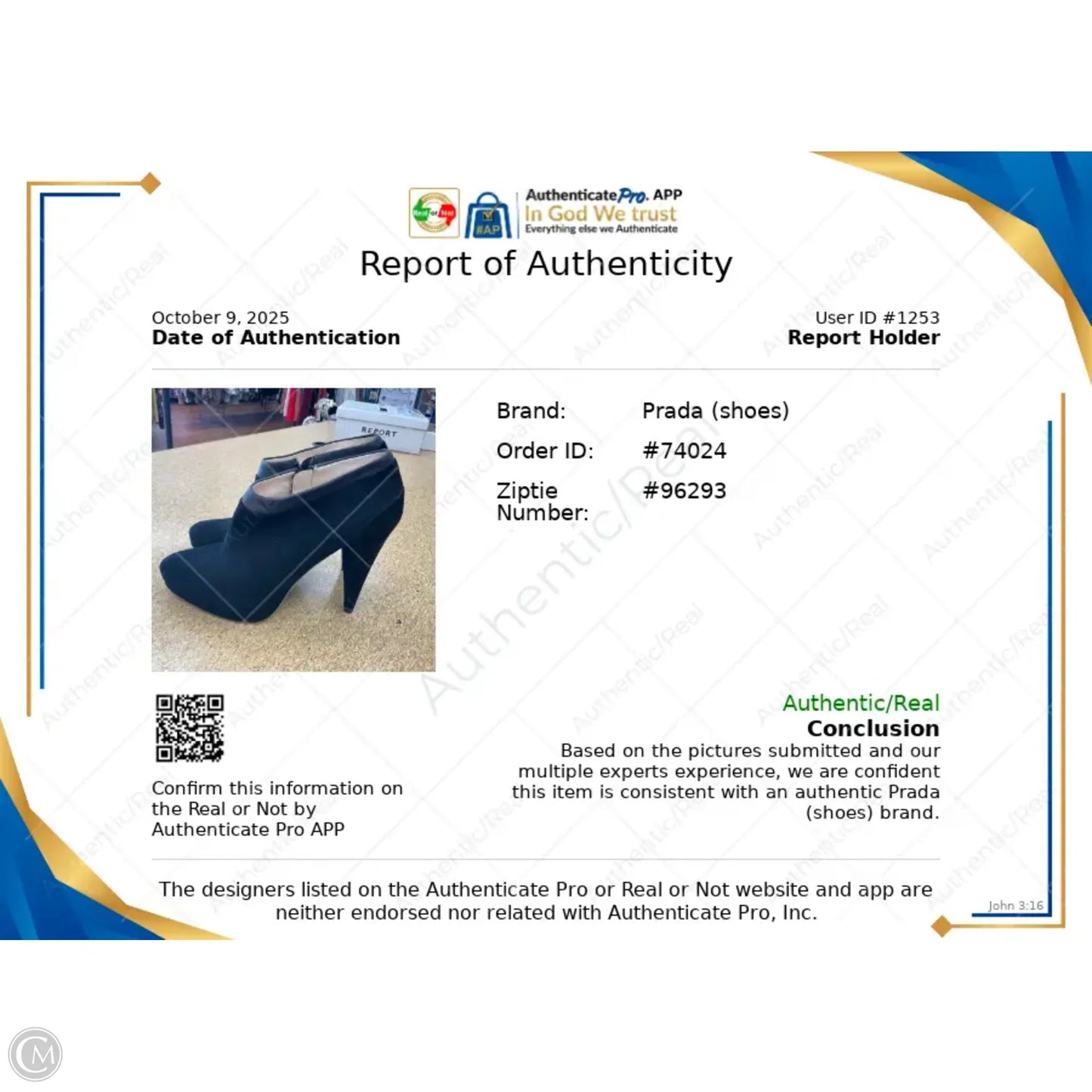 Shoes Luxury Designer By Prada In Black, Size: 8